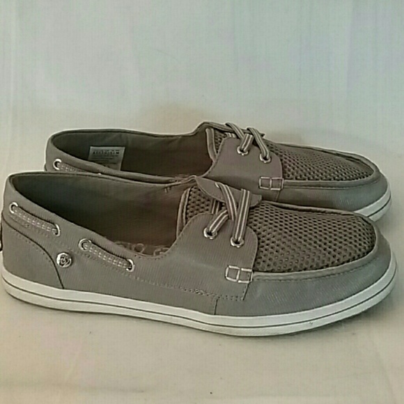 skechers deck shoes